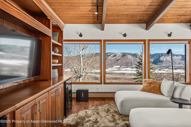 $40,000 | 2227 Juniper Hill Road, Aspen, CO 81611