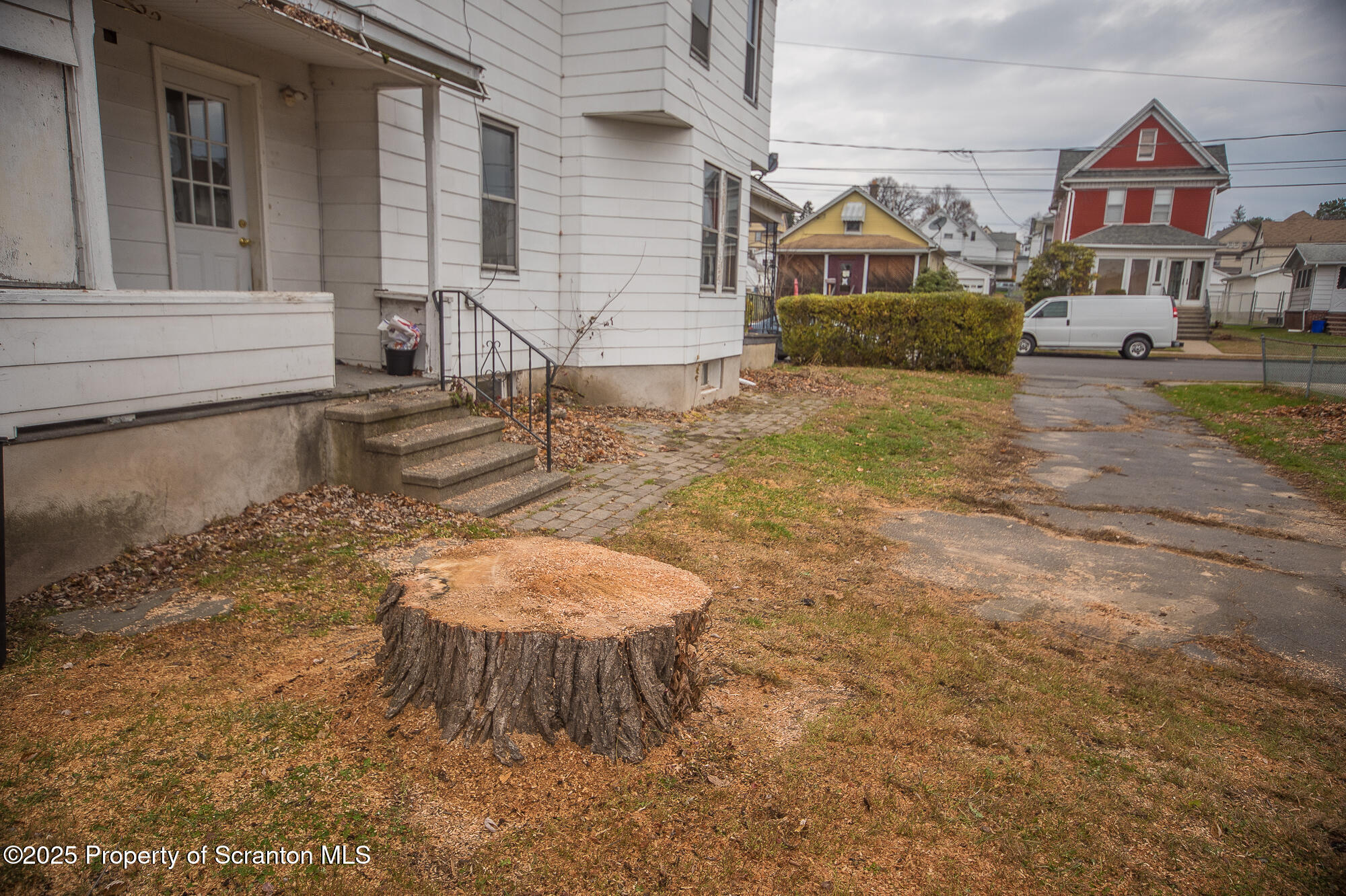 1227 Rundle Street Scranton, PA 18504 - Photo 11 of 43 DSC_4476