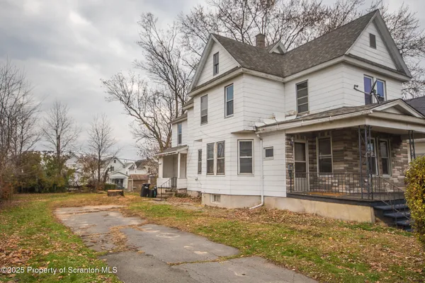 $230,000 | 1227 Rundle Street, Scranton, PA 18504