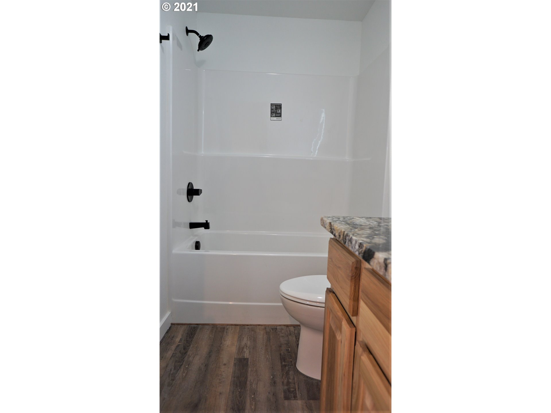 1871 21st Street Myrtle Point, OR 97458 - Photo 13 of 18 Gallery Image 13