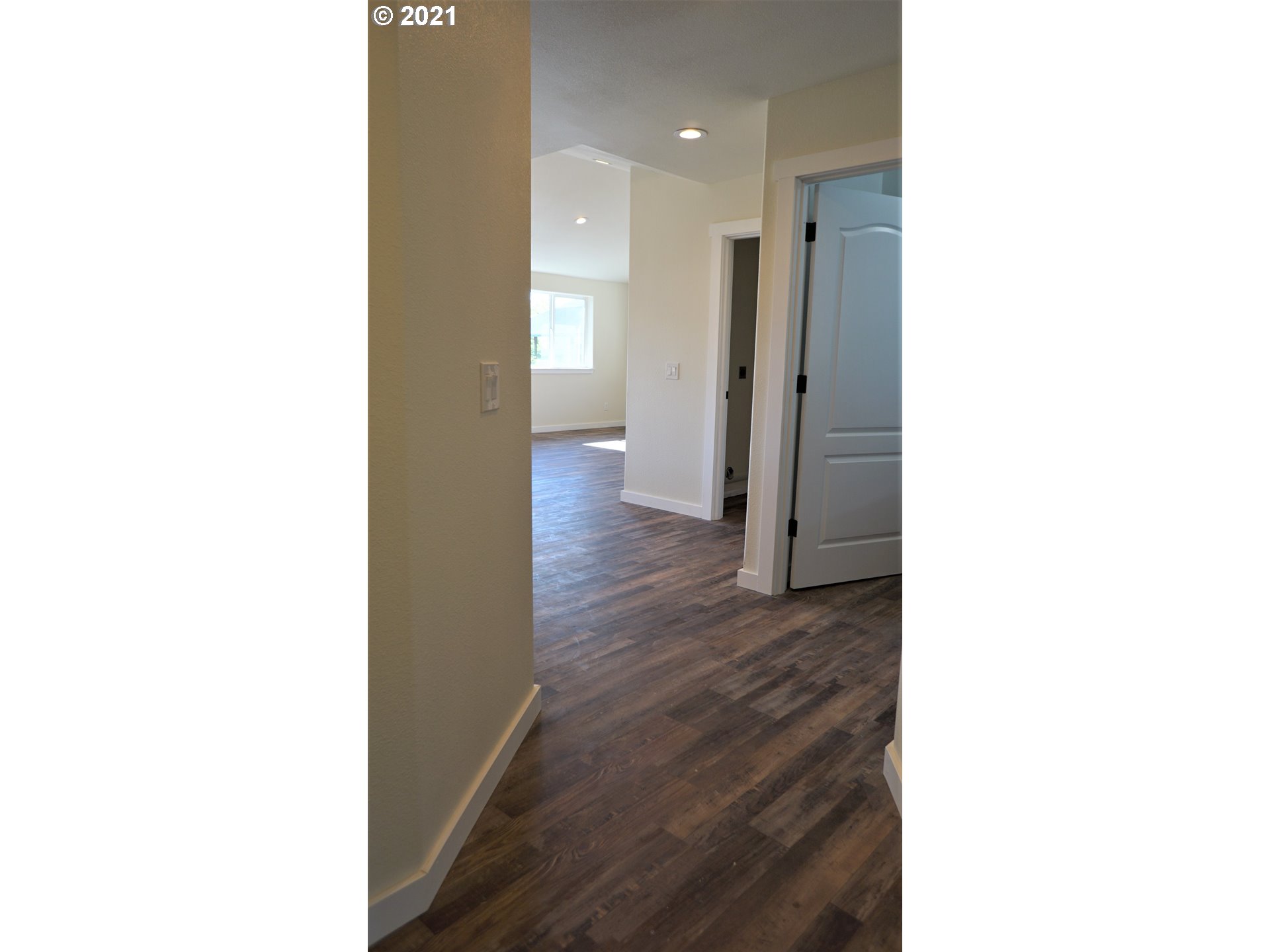 1871 21st Street Myrtle Point, OR 97458 - Photo 15 of 18 Gallery Image 15