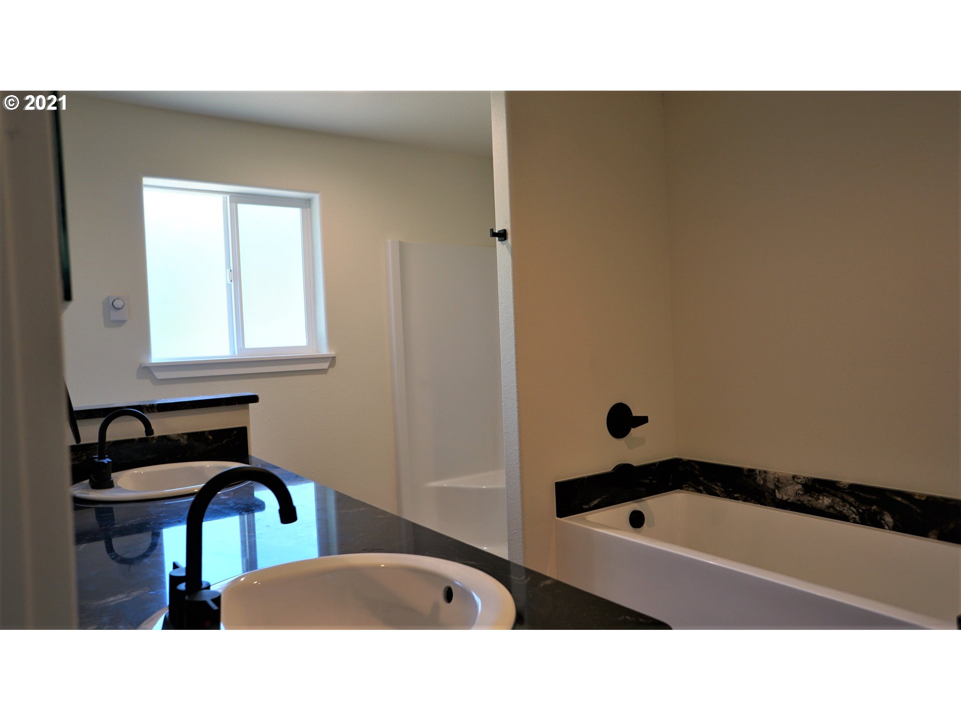 1871 21st Street Myrtle Point, OR 97458 - Photo 10 of 18 Gallery Image 10