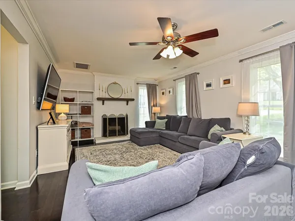 $450,000 | 1616 English Knoll Drive, Matthews, NC 28105