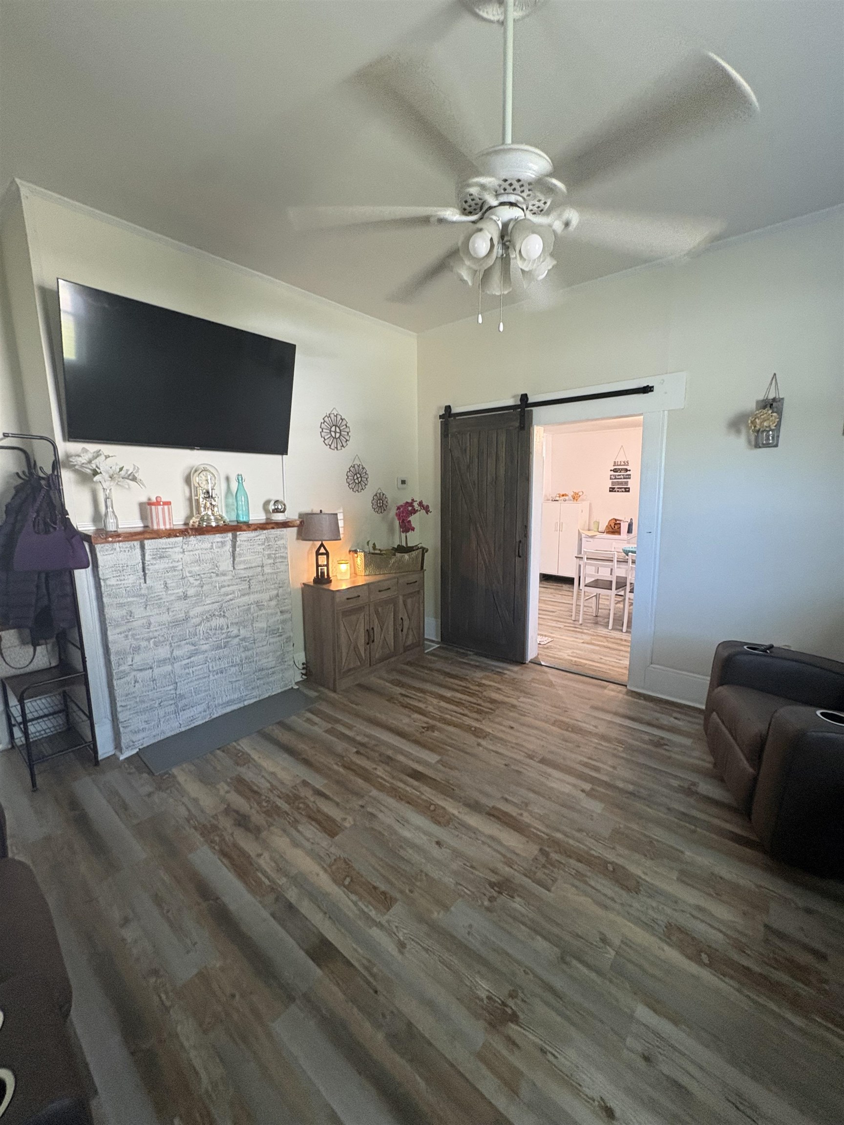 15 H Street Inman, SC 29349 - Photo 3 of 21