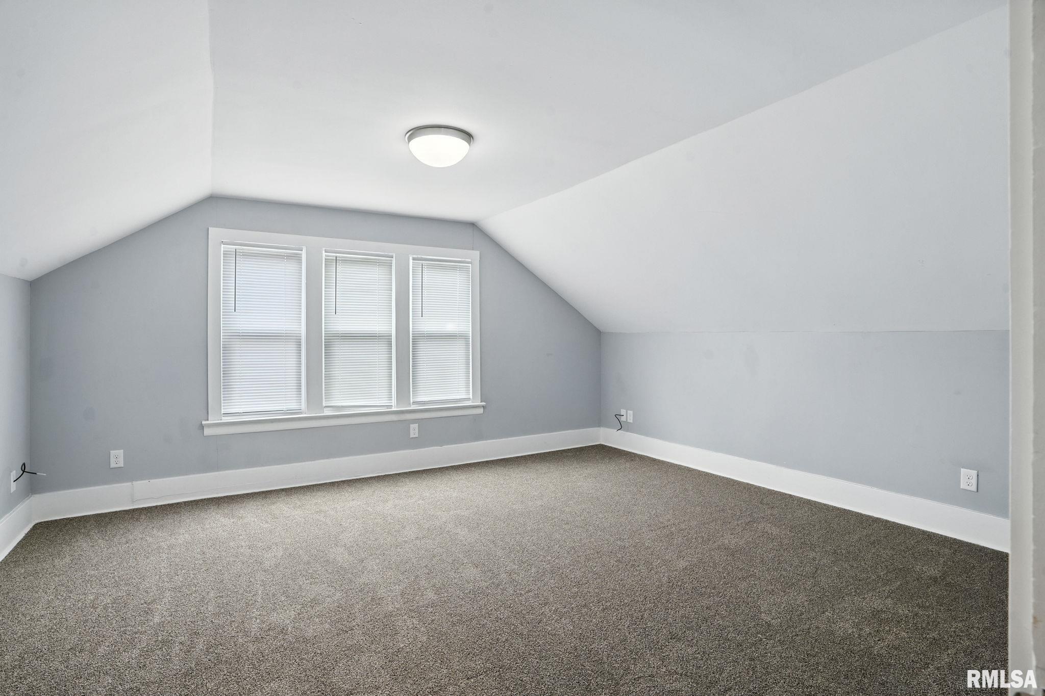 421 16th Avenue Moline, IL 61265 - Photo 23 of 26