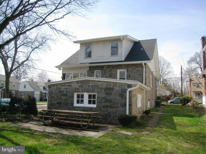 236 President Avenue Rutledge, PA 19070 - Photo 23 of 24 Exterior Back