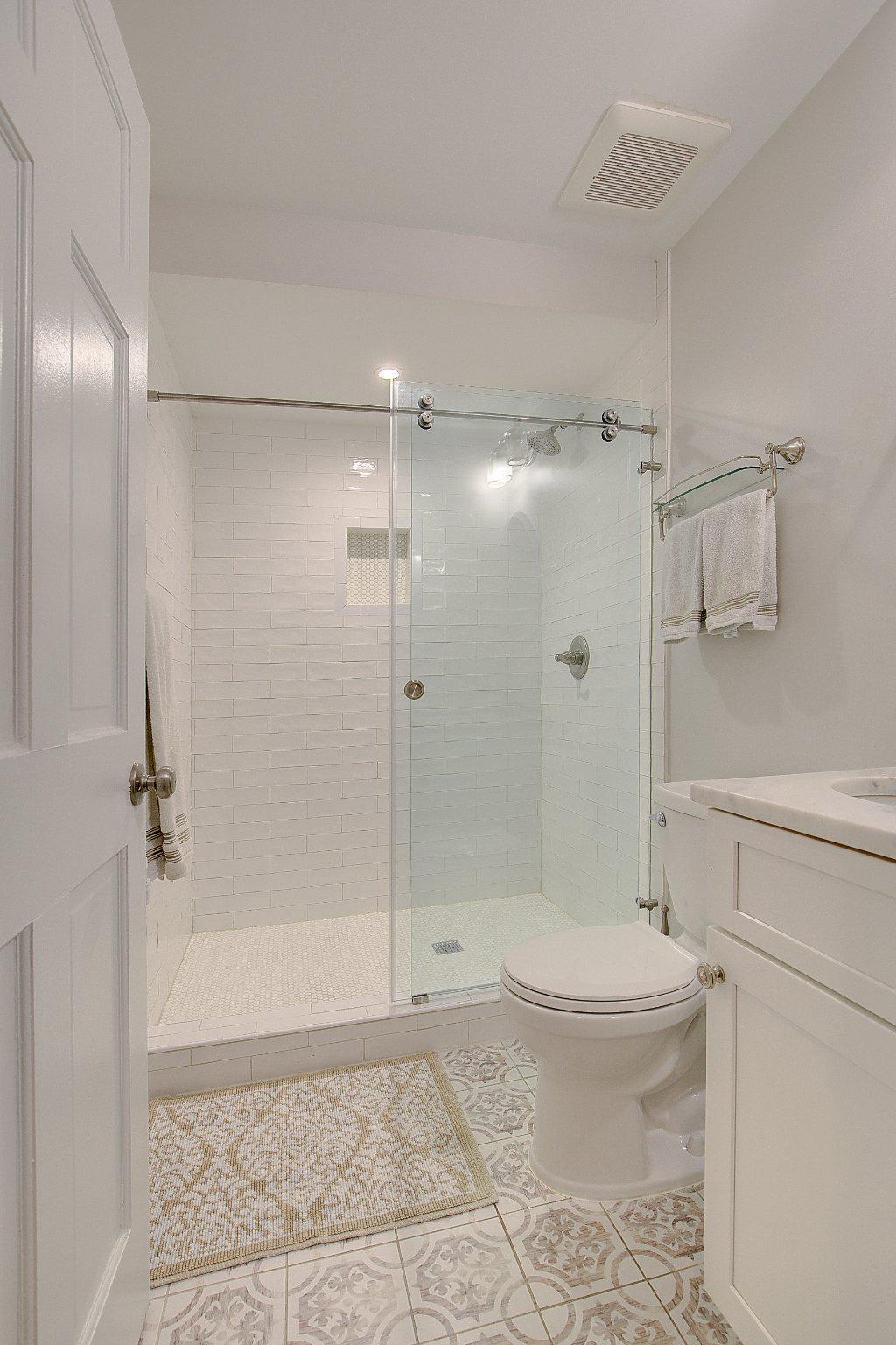 980 Apple Lane Solomons, MD 20629 - Photo 46 of 82 Basement full bathroom