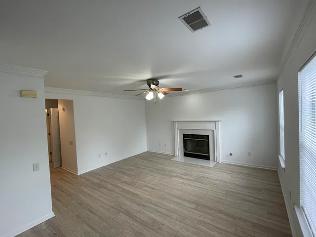 $1,900 | 4865 Habersham Lane, Summerville, SC 29485