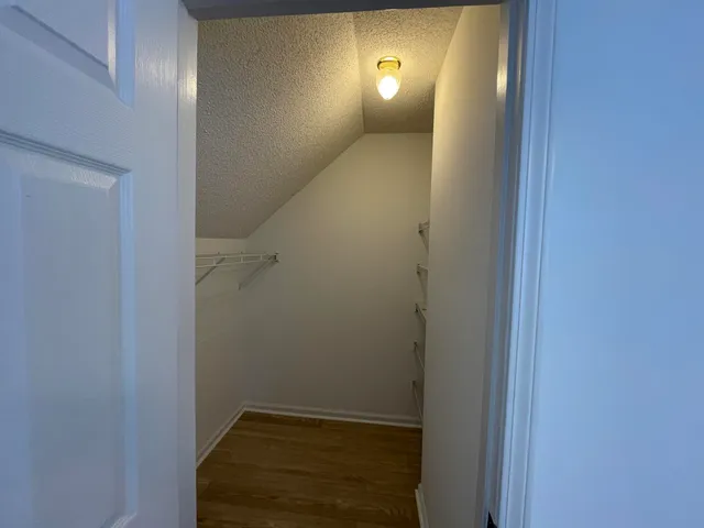 $1,900 | 4865 Habersham Lane, Summerville, SC 29485