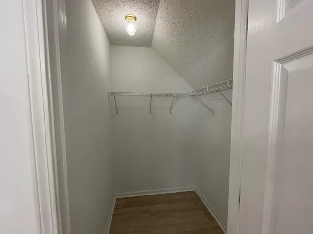 $1,900 | 4865 Habersham Lane, Summerville, SC 29485