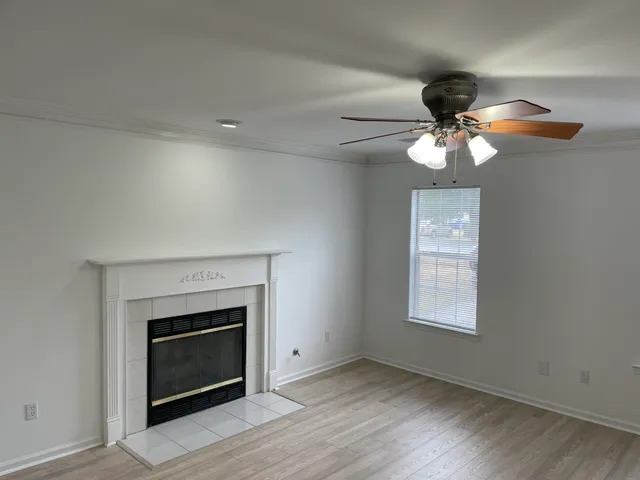 $1,900 | 4865 Habersham Lane, Summerville, SC 29485