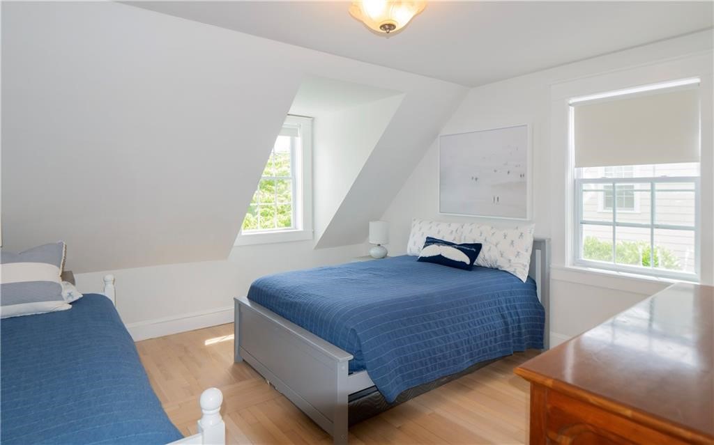 122 Ruggles Avenue Newport, RI 02840 - Photo 27 of 50