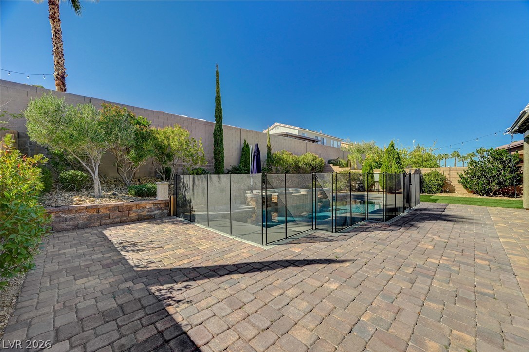 7741 Rainbow Rising Street Las Vegas, NV 89139 - Photo 41 of 55