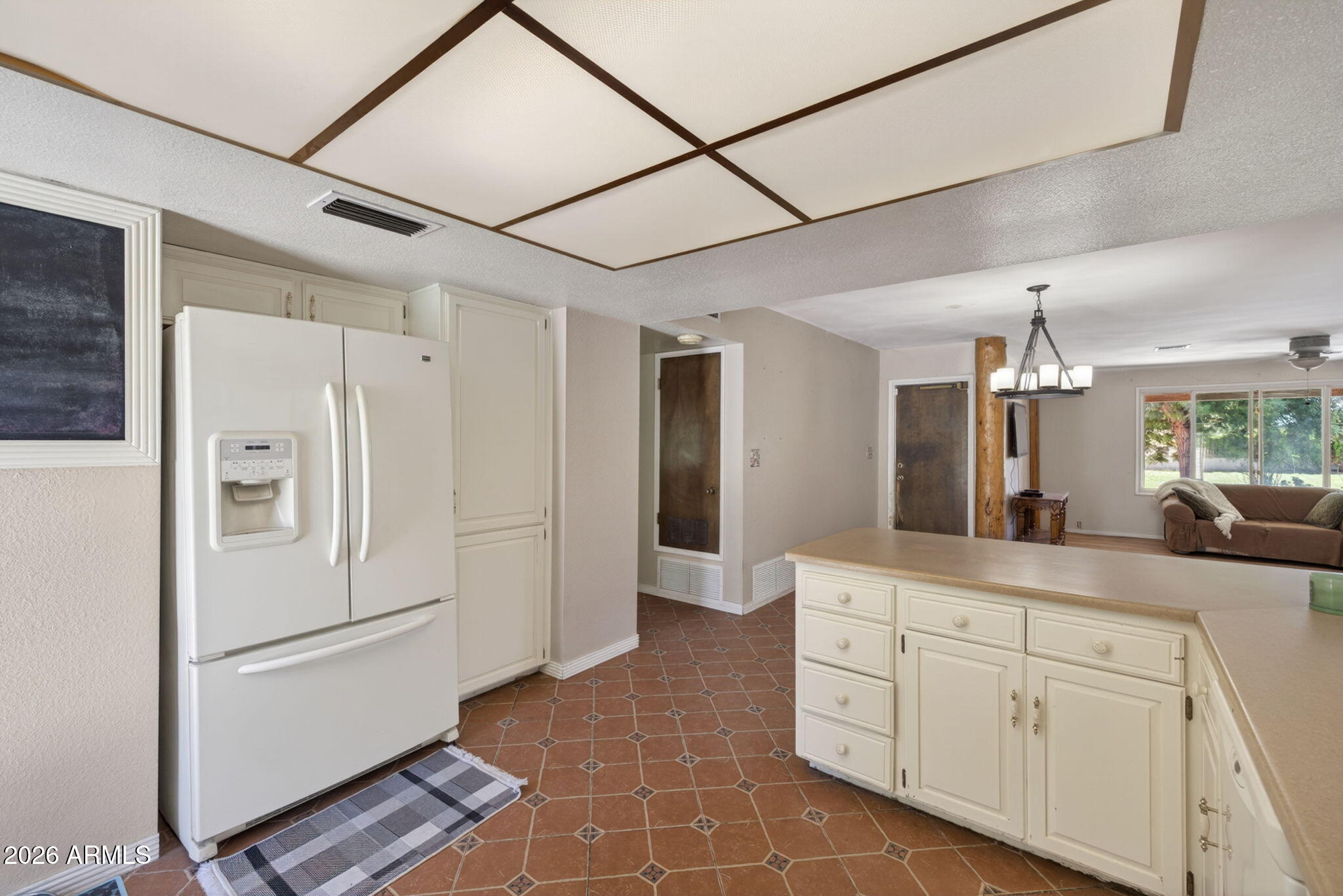 1725 North Lindsay Road Mesa, AZ 85213 - Photo 28 of 74 27-web-or-mls-1725 N. Lindsay Rd-27