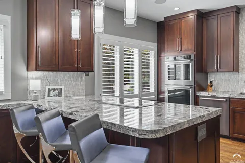 $775,000 | 1560 Fountain Drive, Lawrence, KS 66047