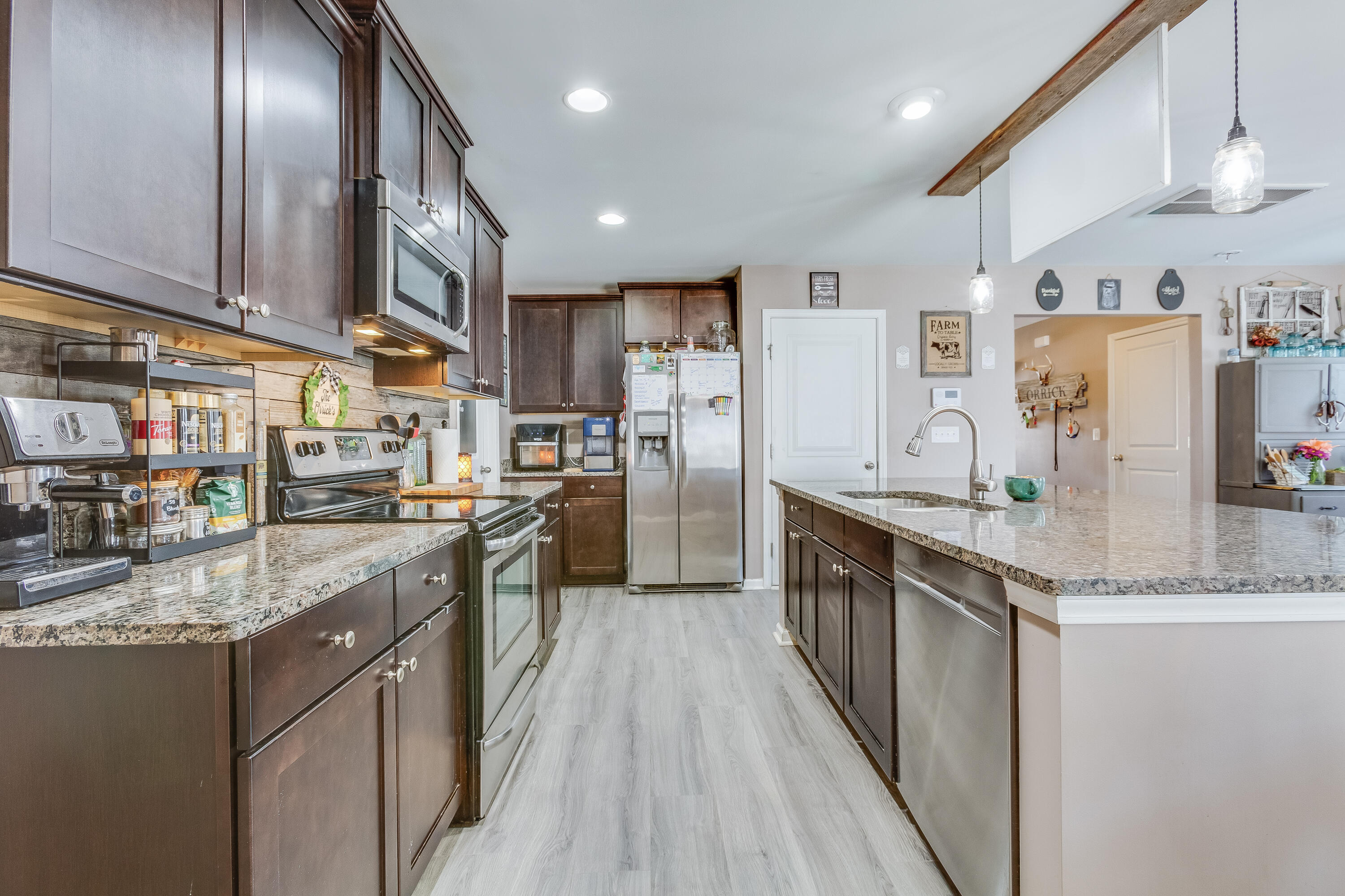 235 Cypress Marsh Road Moncks Corner, SC 29461 - Photo 5 of 32 235CypressRidge.MoodyBrandingBoutique-27