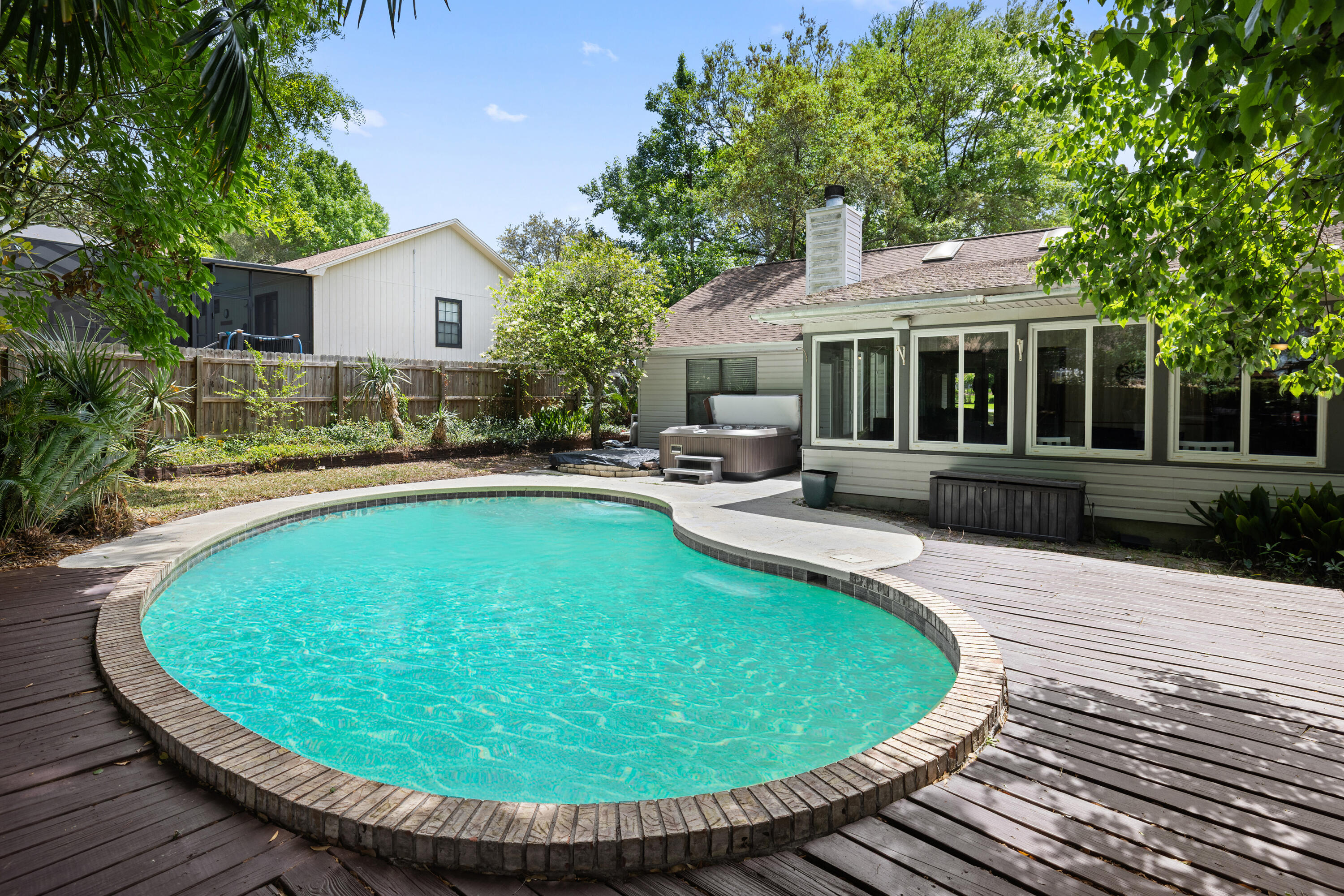 314 Ruckel Drive Niceville, FL 32578 - Photo 52 of 66 a view of a house with swimming pool
