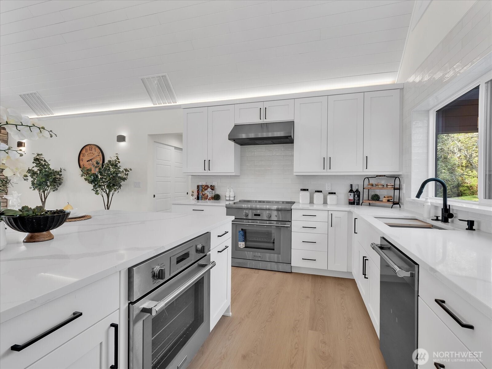 7916 South Lake Stevens Road Lake Stevens, WA 98258 - Photo 13 of 37