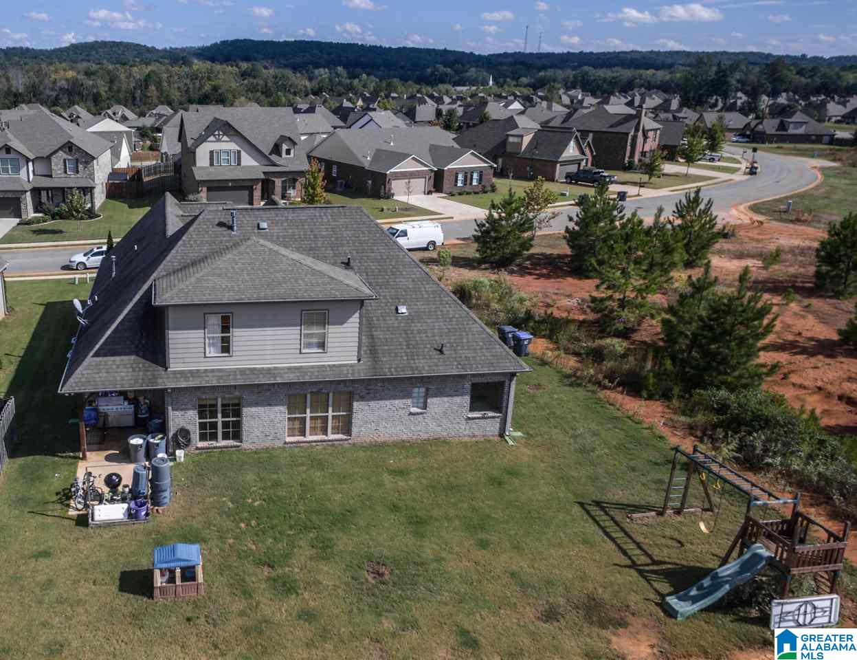 317 Lacey Avenue Alabaster, AL 35114 - Photo 6 of 34