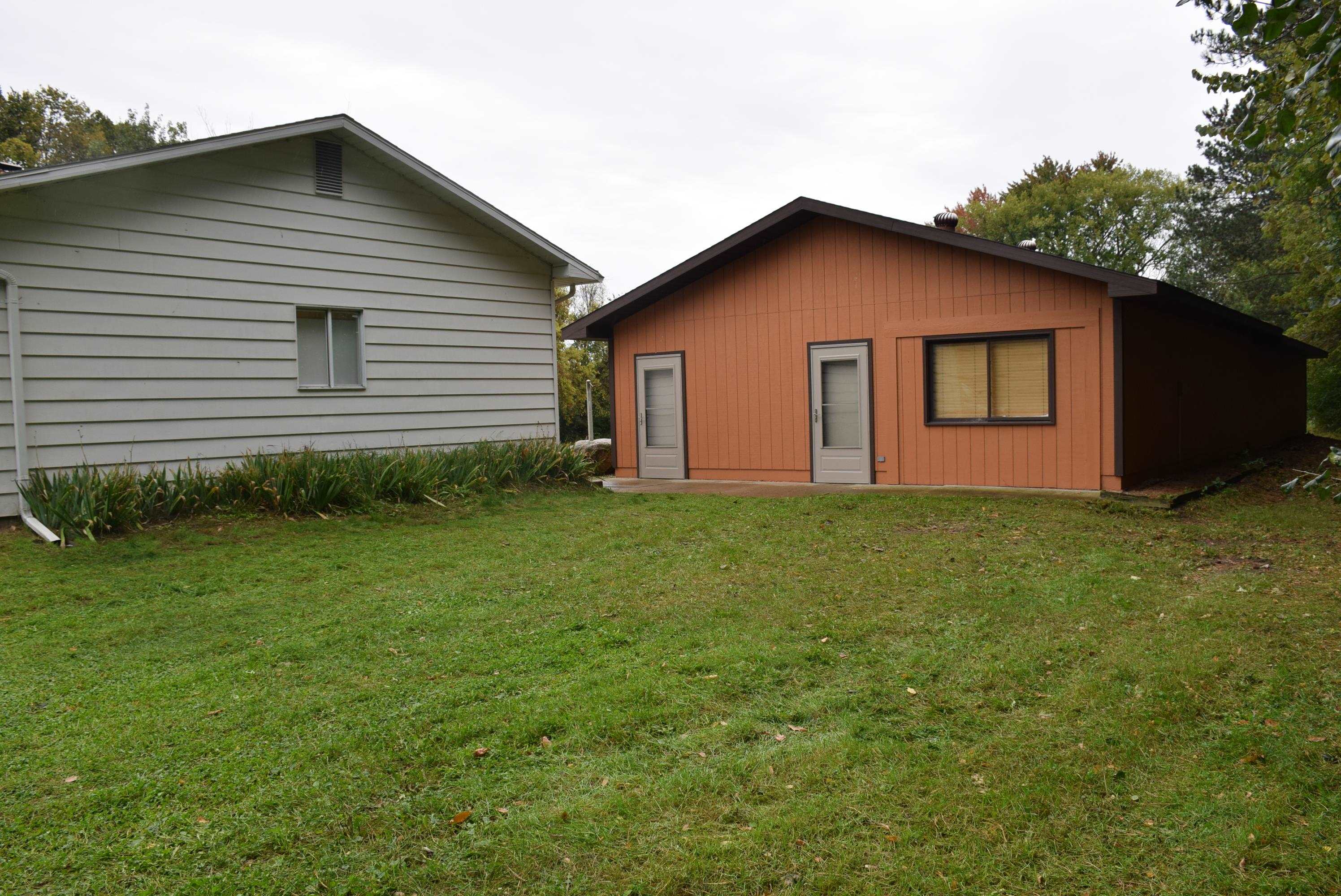 3625 South Summerton Road Mount Pleasant, MI 48858 - Photo 7 of 67 1916749-6.JPG