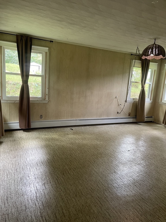 65 Eaton Road West Framingham, MA 01701 - Photo 8 of 20 Gallery Image 8