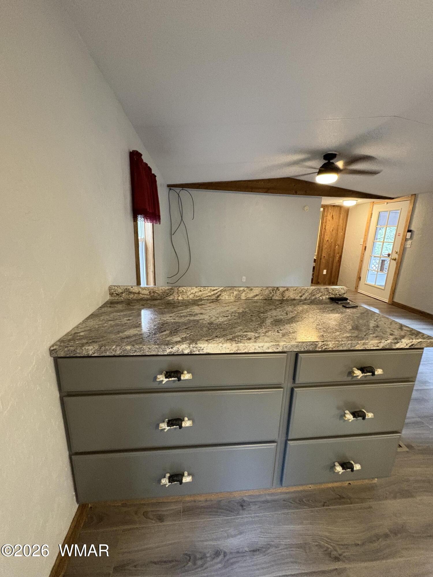 2800 South White Mountain Road, Unit 76 Show Low, AZ 85901 - Photo 10 of 14