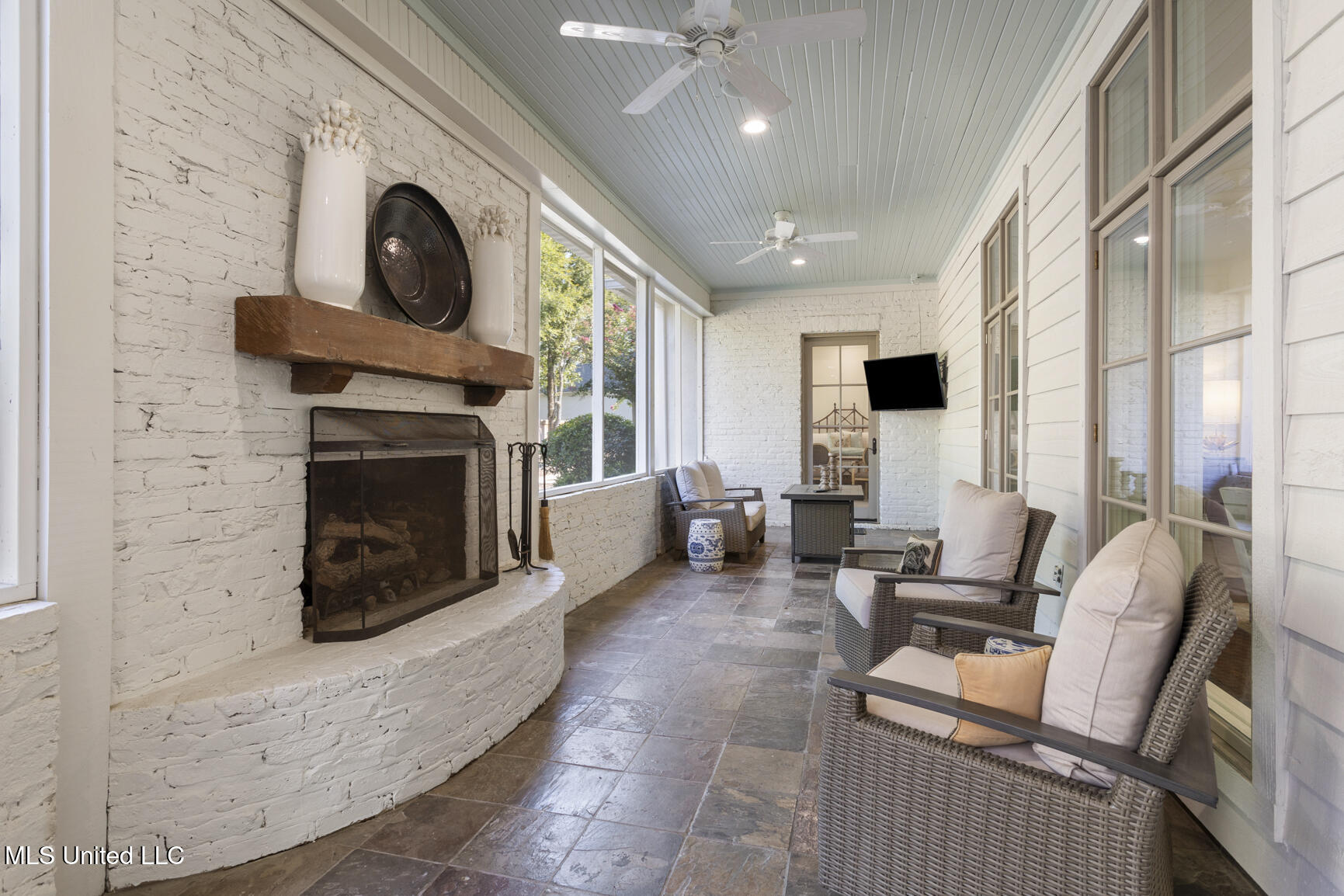 139 Bridgewater Crossing Ridgeland, MS 39157 - Photo 33 of 37 139 Bridgewater Crossing-47