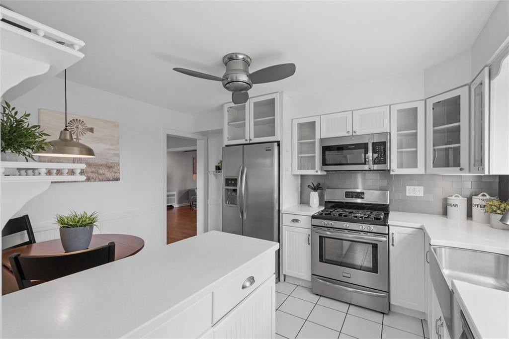 2009 Murdstone Road Pittsburgh, PA 15241 - Photo 11 of 45 Gallery Image 11