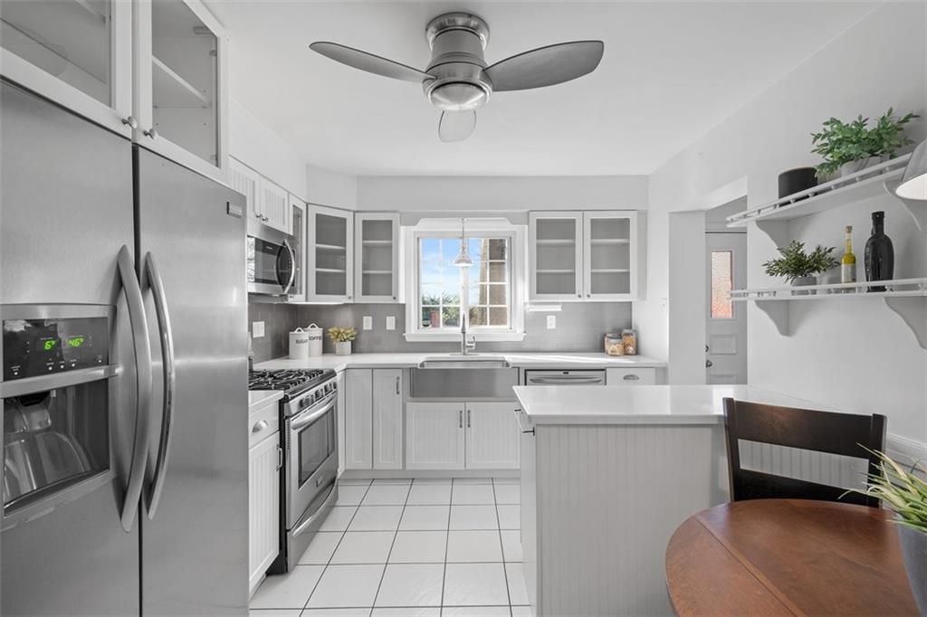 2009 Murdstone Road Pittsburgh, PA 15241 - Photo 13 of 45 Gallery Image 13