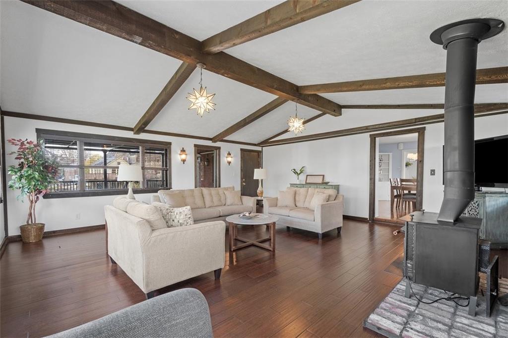 2009 Murdstone Road Pittsburgh, PA 15241 - Photo 17 of 45 Gallery Image 17