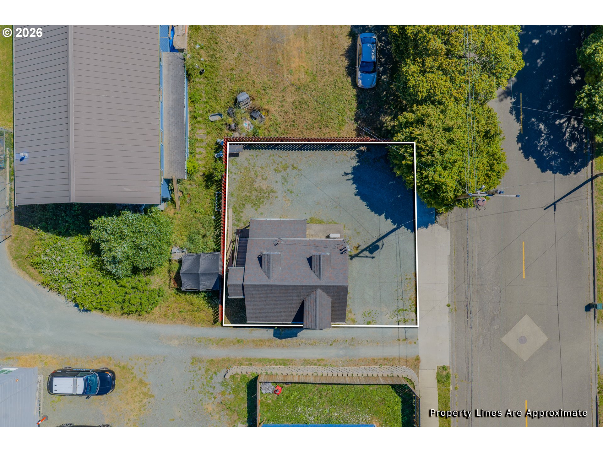 451 4th Street Myrtle Point, OR 97458 - Photo 9 of 31