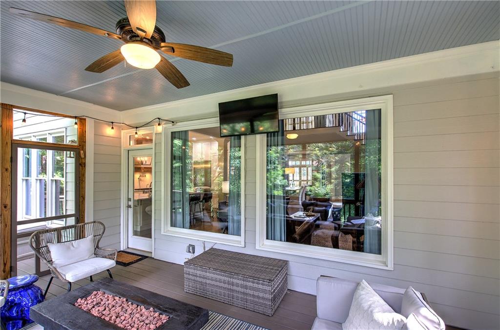 16 Cambridge Way Cartersville, GA 30121 - Photo 15 of 48 a living room with furniture and a large window