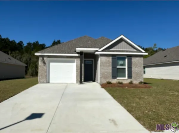 $1,875 | 35531 Forest Manor Avenue, Denham Springs, LA 70706