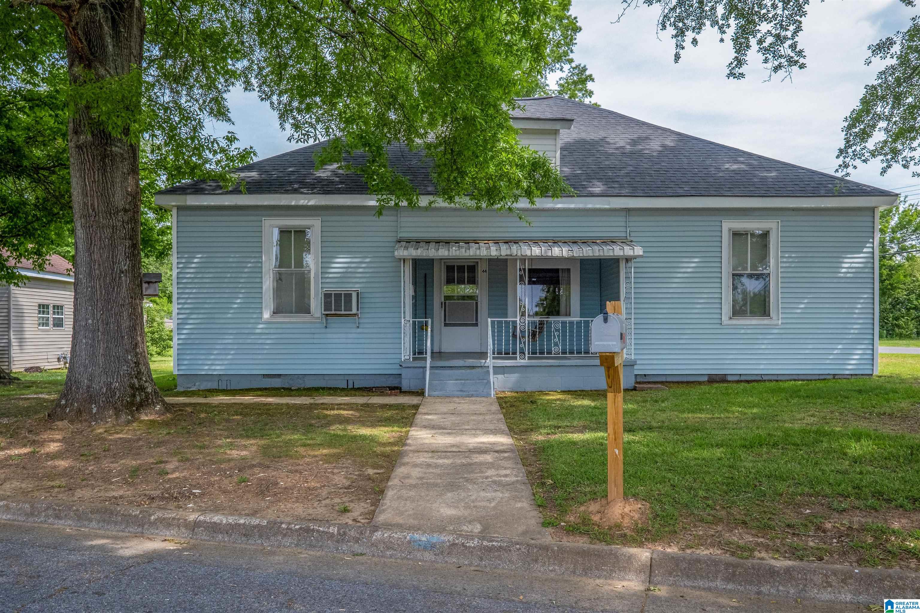 44 B Street Southwest Jacksonville, AL 36265 - Photo 1 of 21
