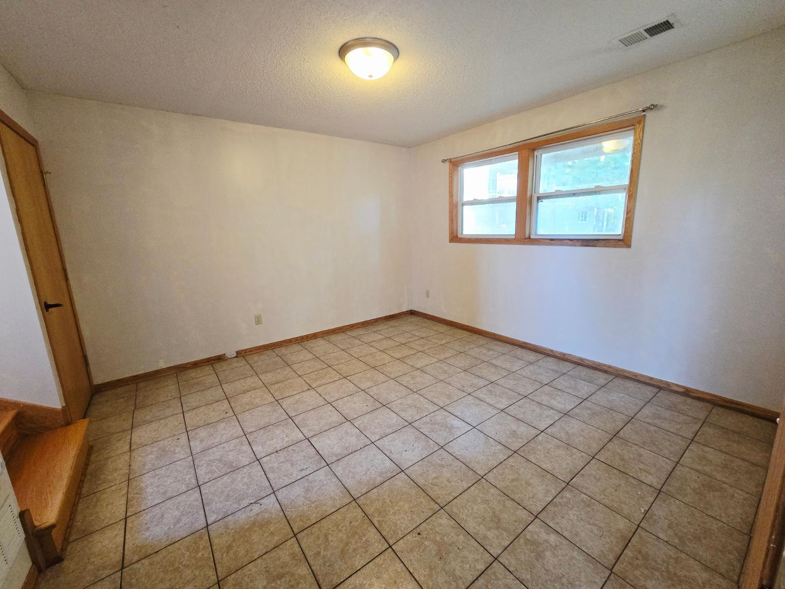 881 70th Avenue North Brooklyn Center, MN 55430 - Photo 14 of 32