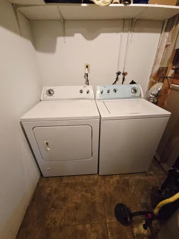 $175,000 | 881 70th Avenue North, Brooklyn Center, MN 55430