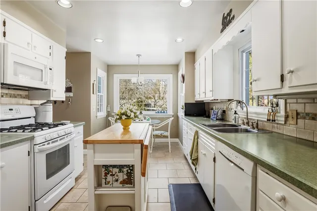 $240,000 | 96 Greenridge Drive East, Elmira, NY 14905