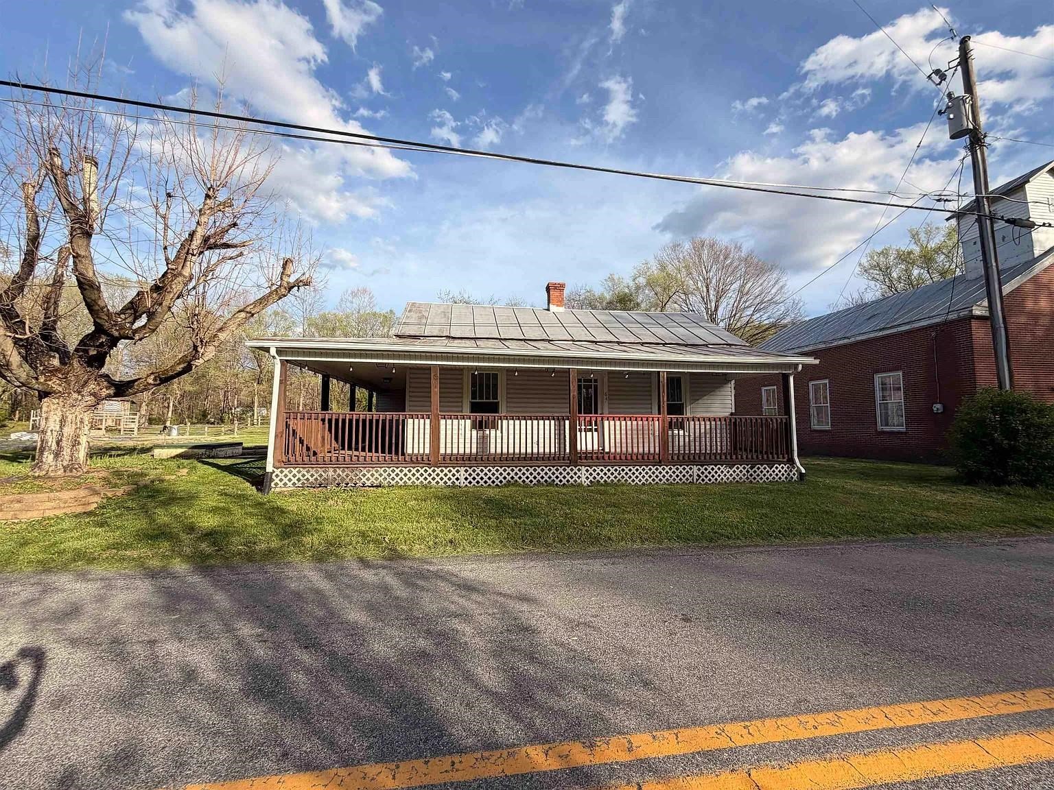 64 Augusta Springs Road Craigsville, VA 24430 - Photo 3 of 32