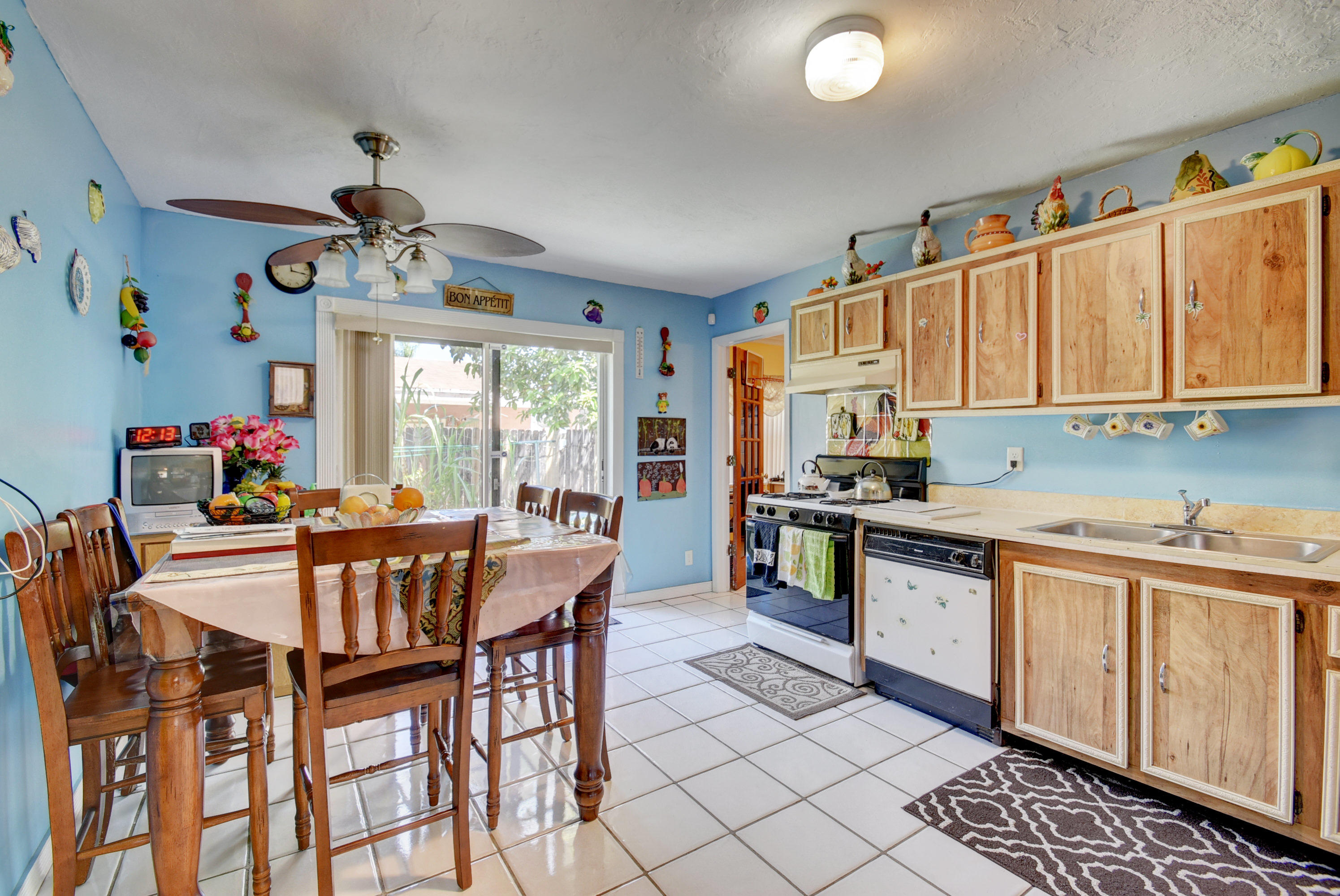 6153 Westfall Road Lake Worth, FL 33463 - Photo 6 of 21 Virtuals1 (6)