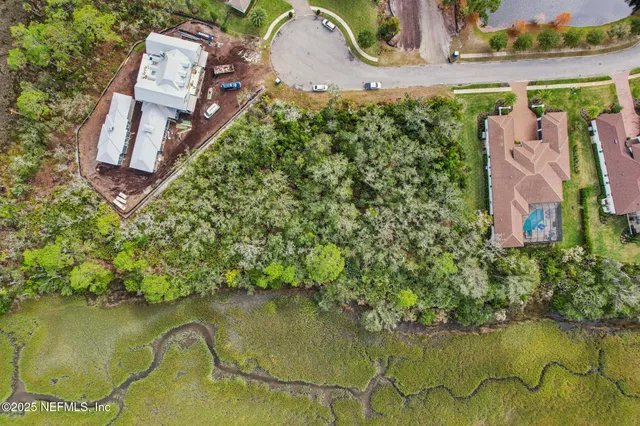 a view of an ocean view