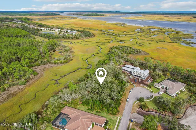 a view of an ocean and a mountain view