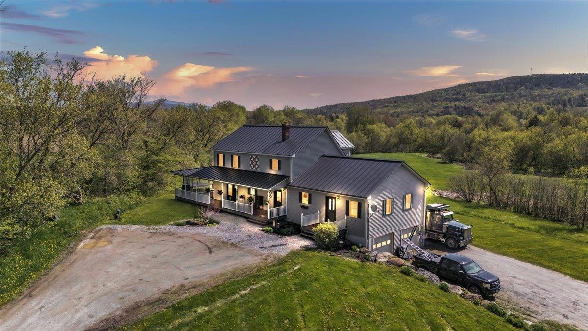 1565 Marvin Road Berkshire, VT 05476 - Photo 3 of 59