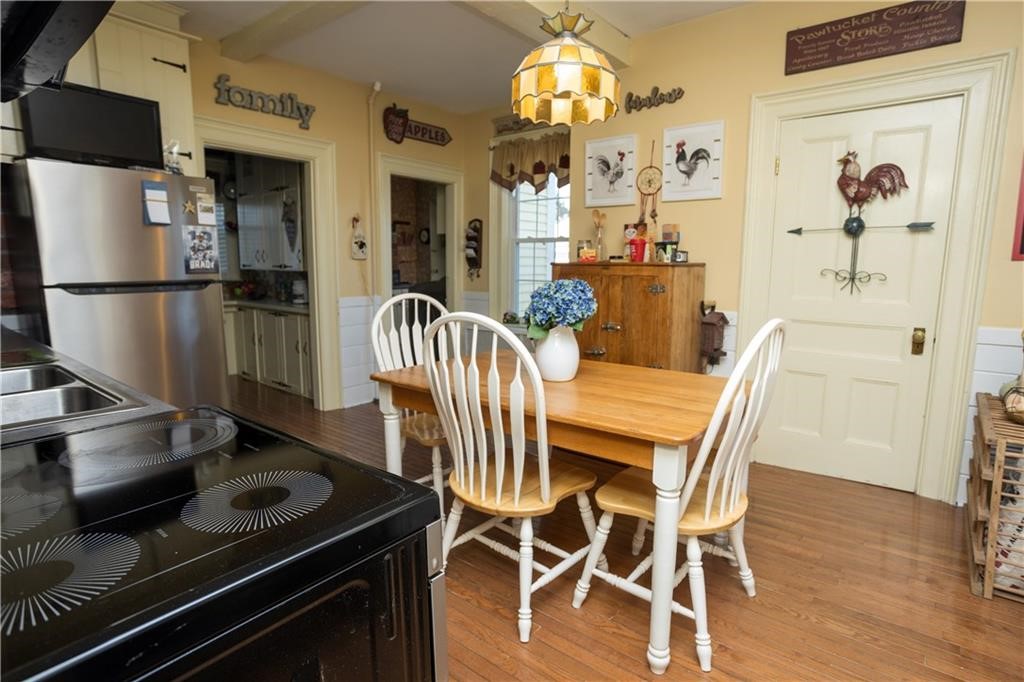 70 Woodland Road Woonsocket, RI 02895 - Photo 5 of 40
