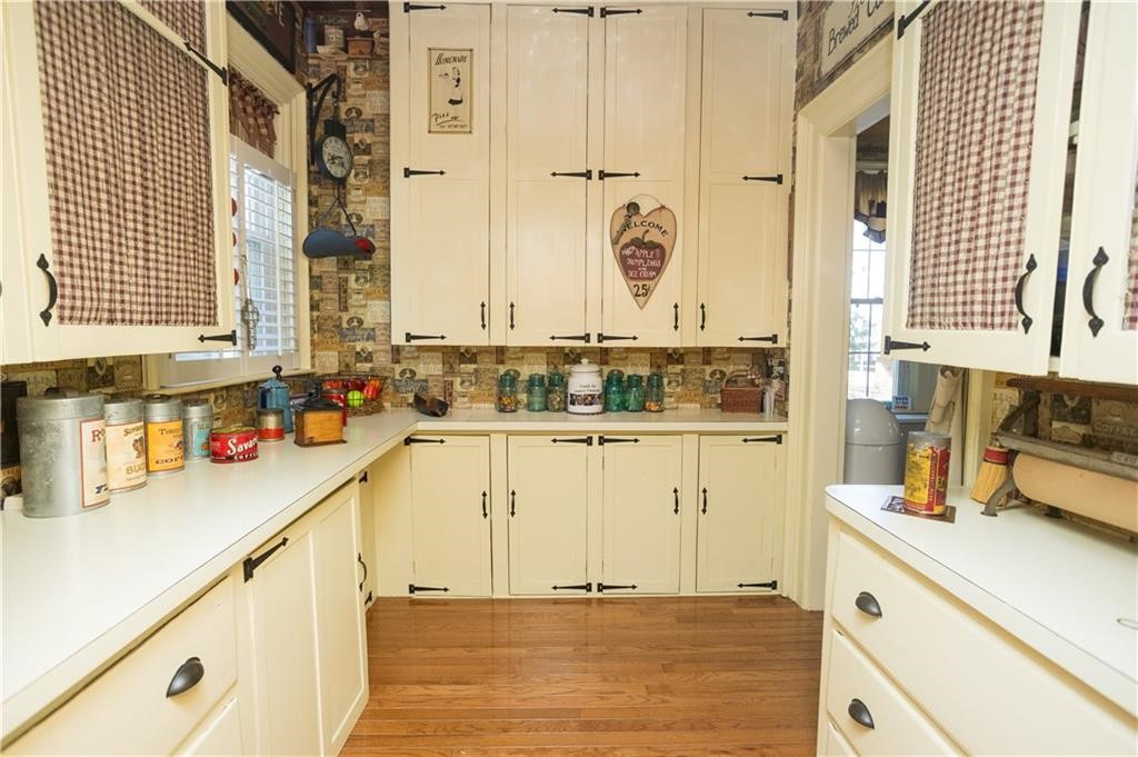 70 Woodland Road Woonsocket, RI 02895 - Photo 6 of 40