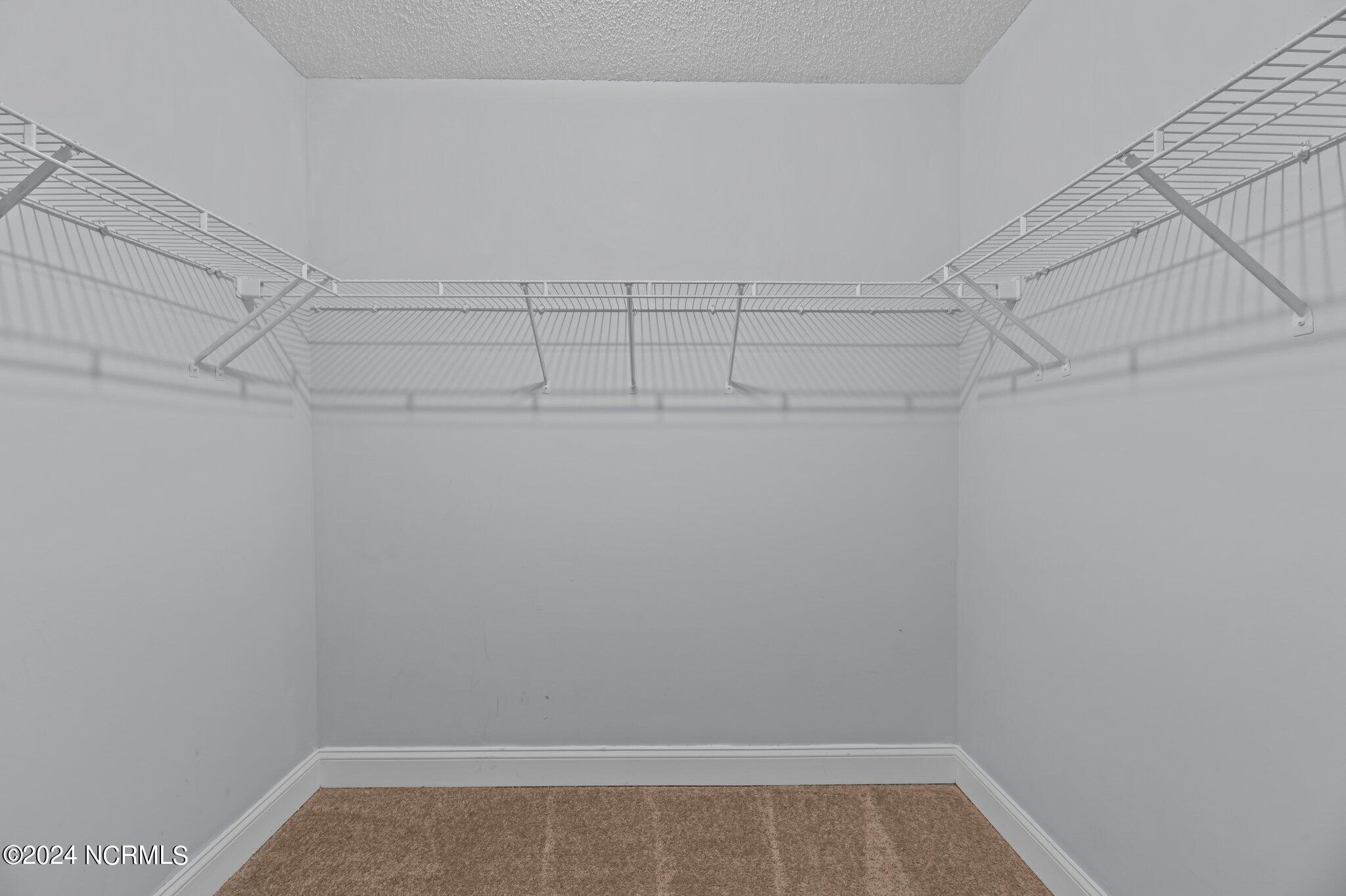 912 Shipyard Point New Bern, NC 28560 - Photo 21 of 50 Owners Suite