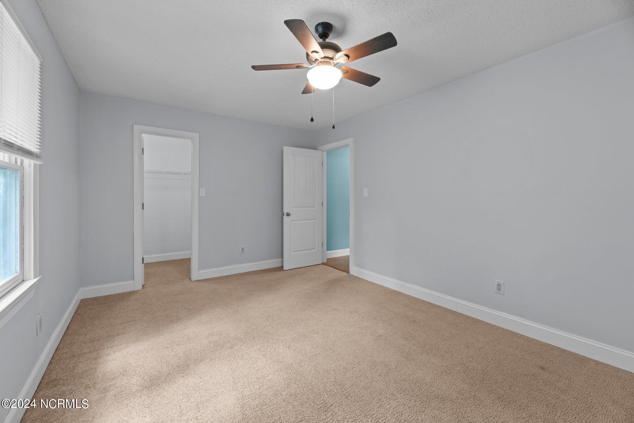 912 Shipyard Point New Bern, NC 28560 - Photo 28 of 50 Third Bedroom