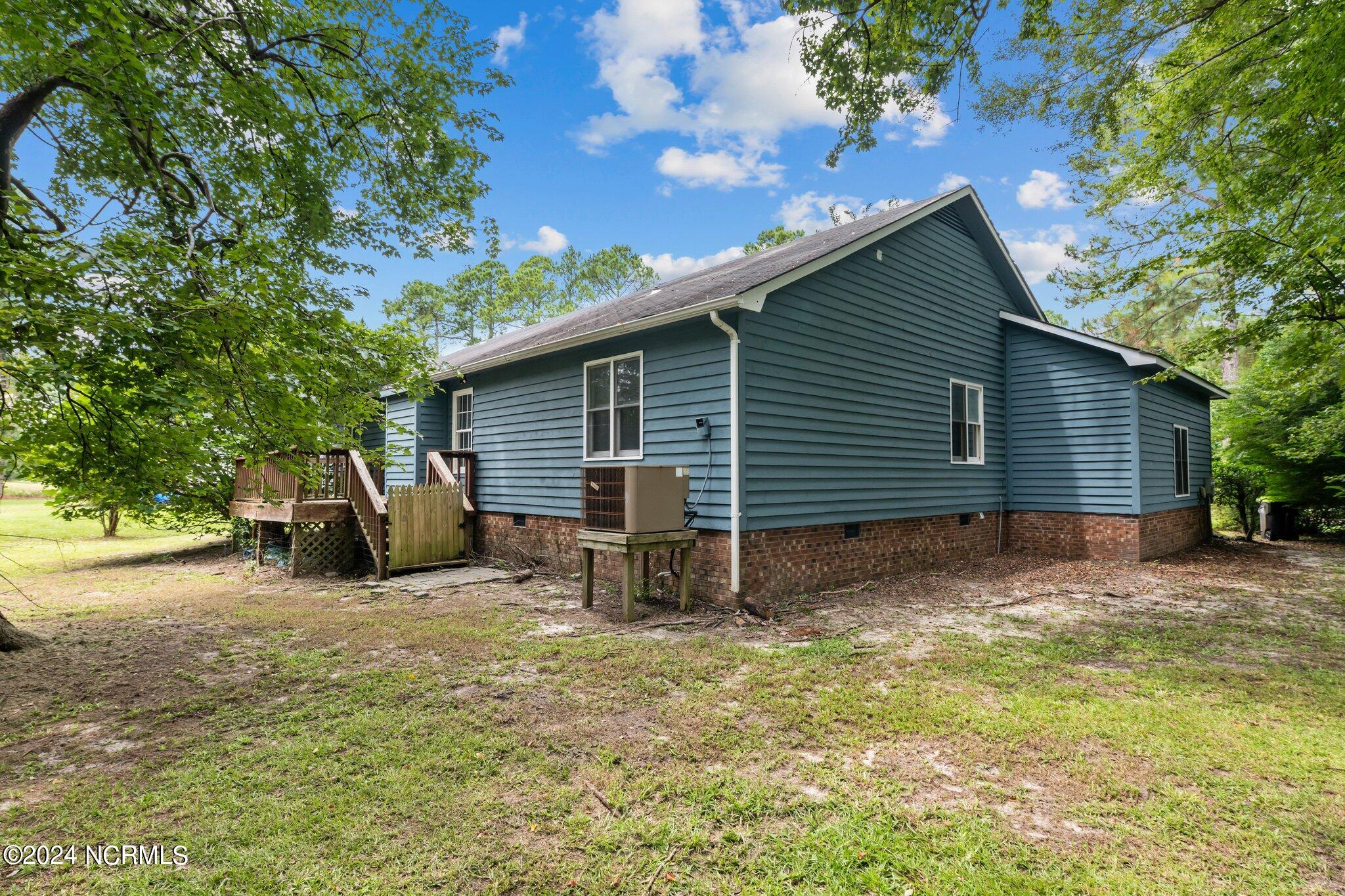 912 Shipyard Point New Bern, NC 28560 - Photo 31 of 50 Back
