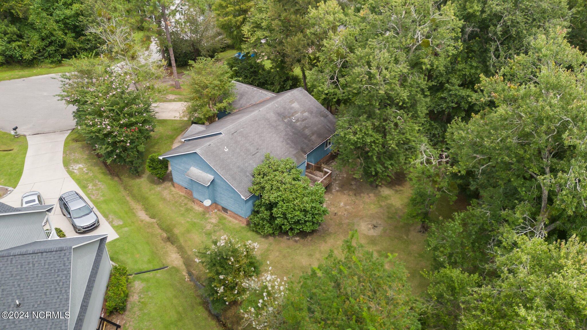 912 Shipyard Point New Bern, NC 28560 - Photo 35 of 50 Aerial View