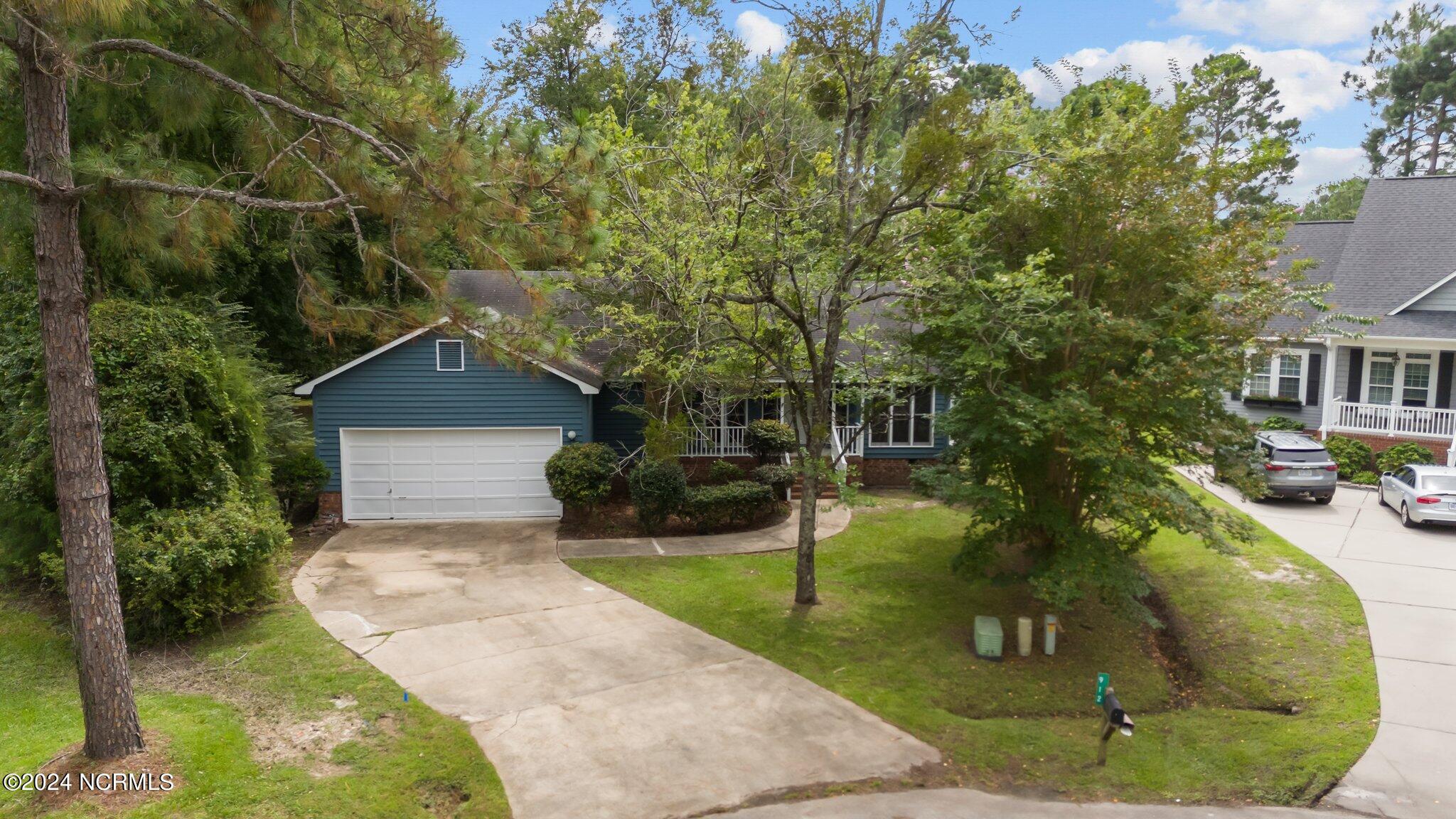 912 Shipyard Point New Bern, NC 28560 - Photo 6 of 50 Front