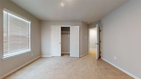 $2,150 | 519 Dr. Martin Luther King Jr. Dr., La Porte, TX 77571